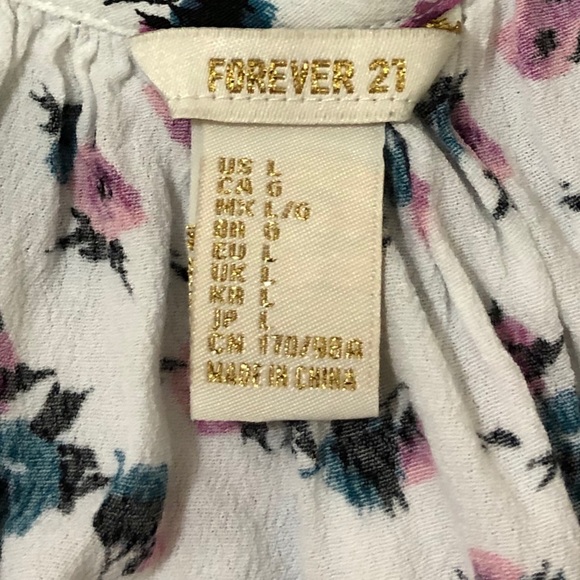 Forever 21 Off the Shoulder Floral Top - Picture 4 of 4